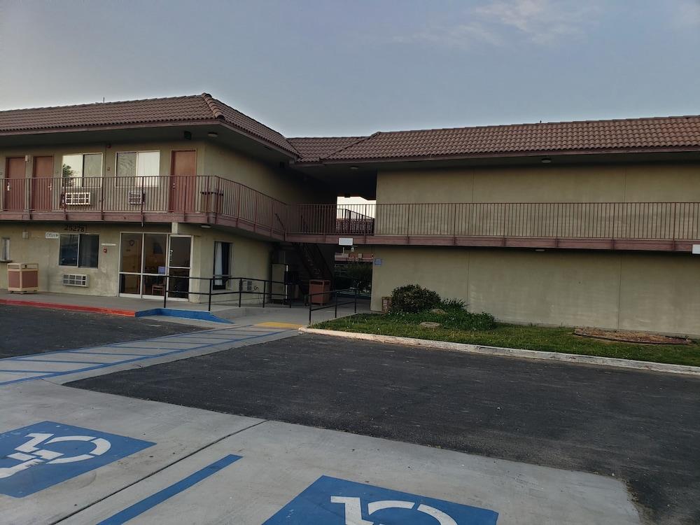 Baymont By Wyndham Coalinga Βίλα Εξωτερικό φωτογραφία